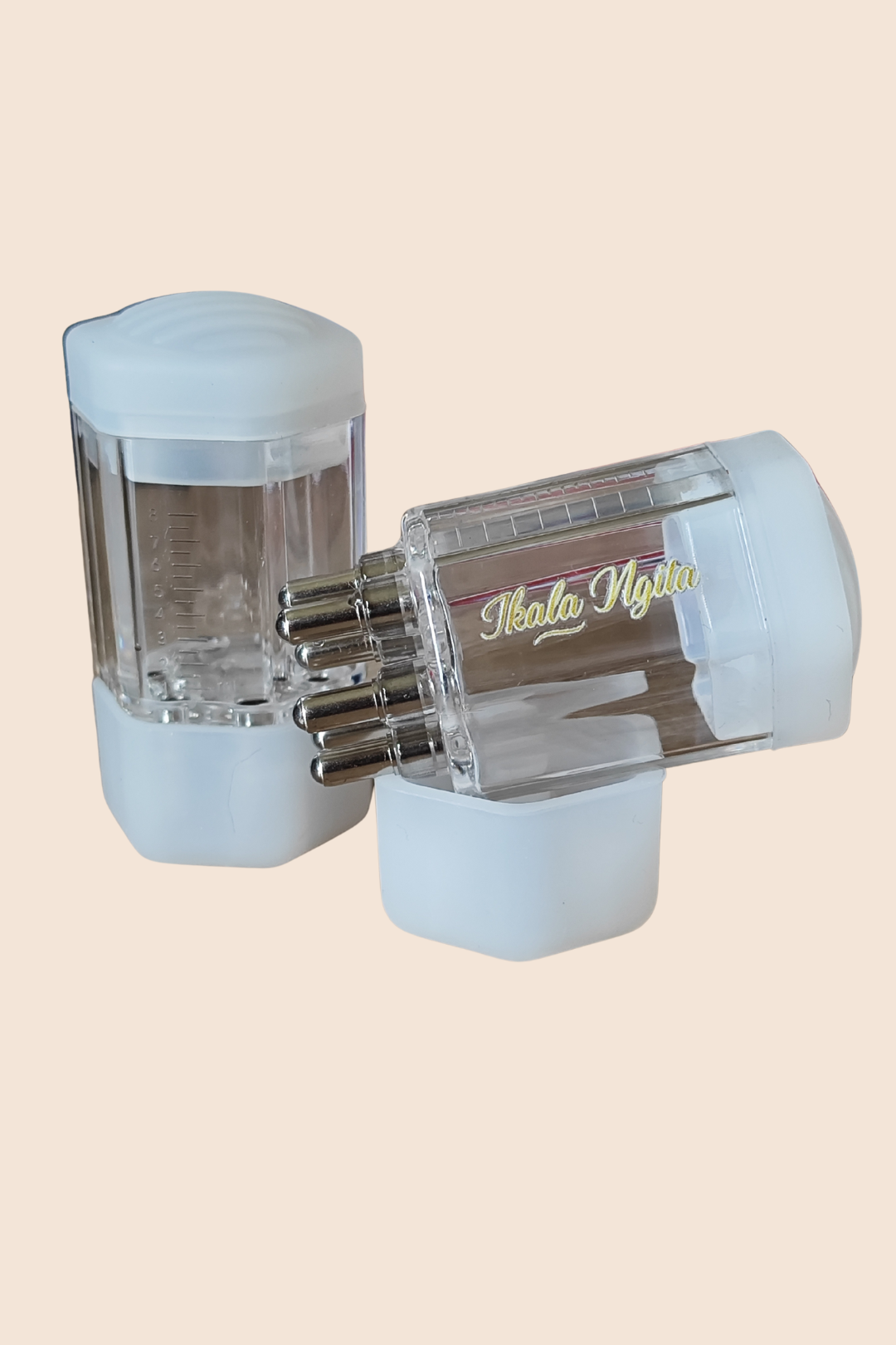 Applicateur sérum cheveux avec embout à billes – soin du cuir chevelu Ikala Ngita, accessoire pratique et précis pour répartir les soins capillaires