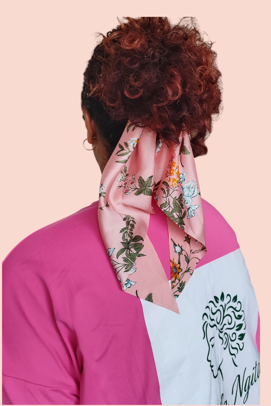 Chouchou foulard à aspect satiné – Modèles uniques Ikala Ngita