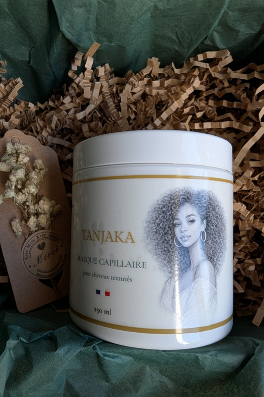 Masque capillaire Tanjaka Ikala Ngita pour cheveux texturés, bouclés, frisés et crépus